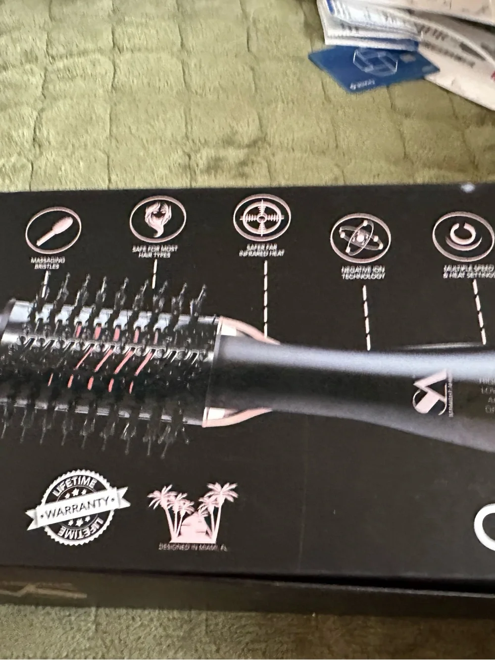 2-in-1 Infrared Air Styler Brush - Black